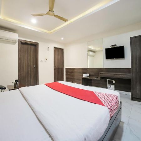 Oyo 10277 Hotel Delux Golden Ajmer Dış mekan fotoğraf