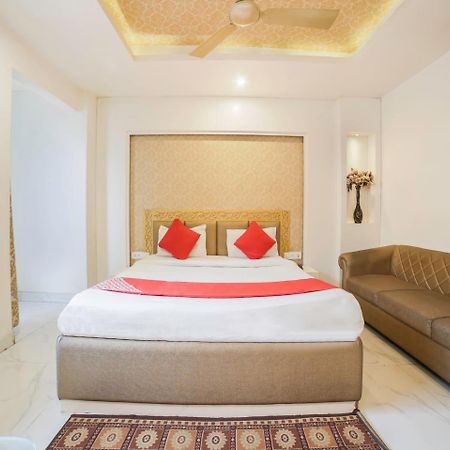 Oyo 10277 Hotel Delux Golden Ajmer Dış mekan fotoğraf