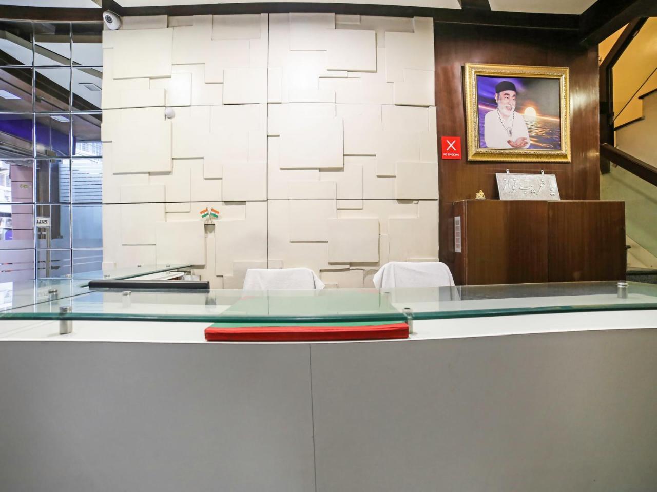 Oyo 10277 Hotel Delux Golden Ajmer Dış mekan fotoğraf