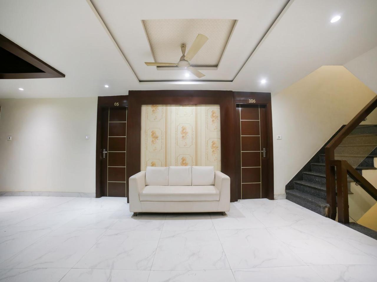 Oyo 10277 Hotel Delux Golden Ajmer Dış mekan fotoğraf